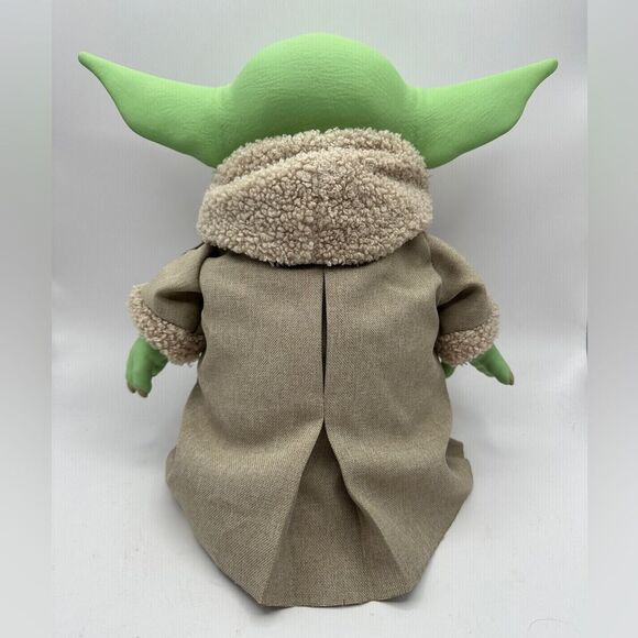 Baby Yoda Star Wars The Mandalorian The Child Premium Plush - Picture 4 of 11